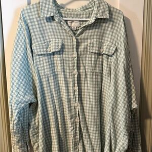 American Eagle Outfitters Green Plaid Button Down Shirt